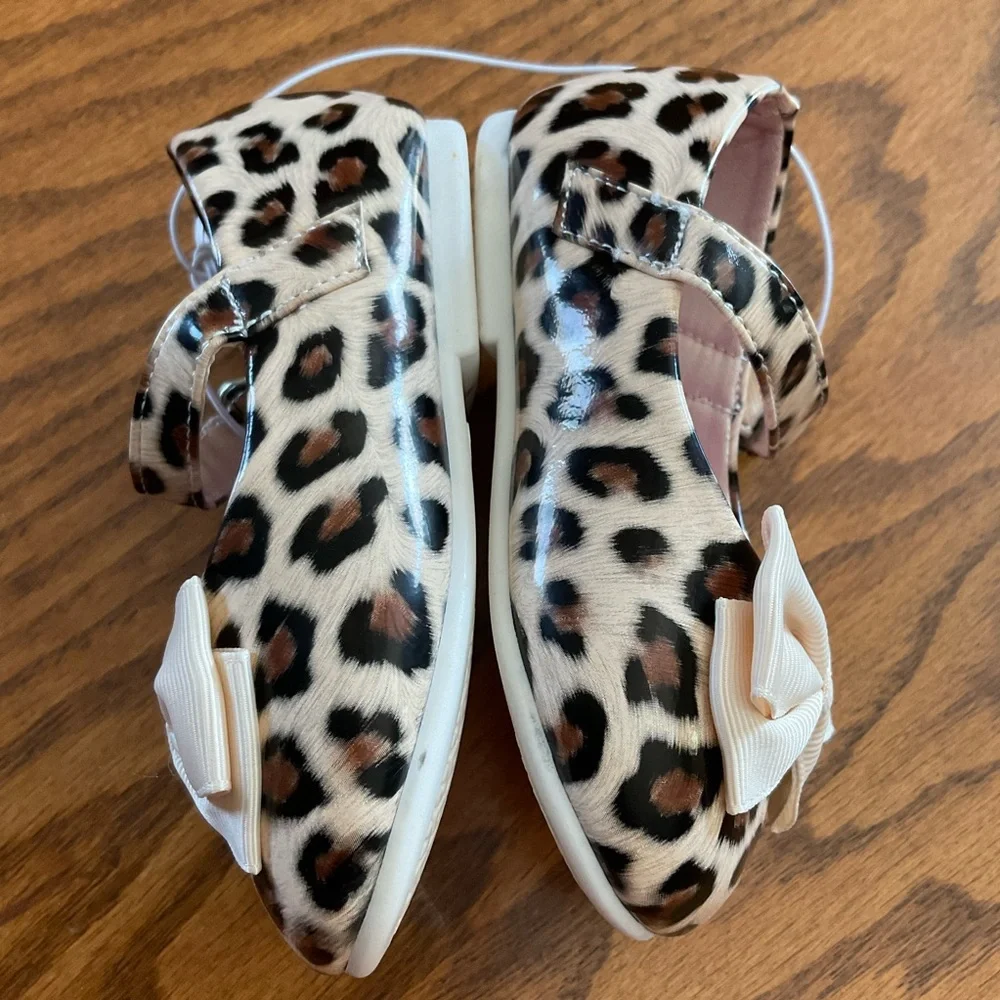 NWOT Jelly Beans Leopard Print Dress Shoes, Little Girls, Sz 4